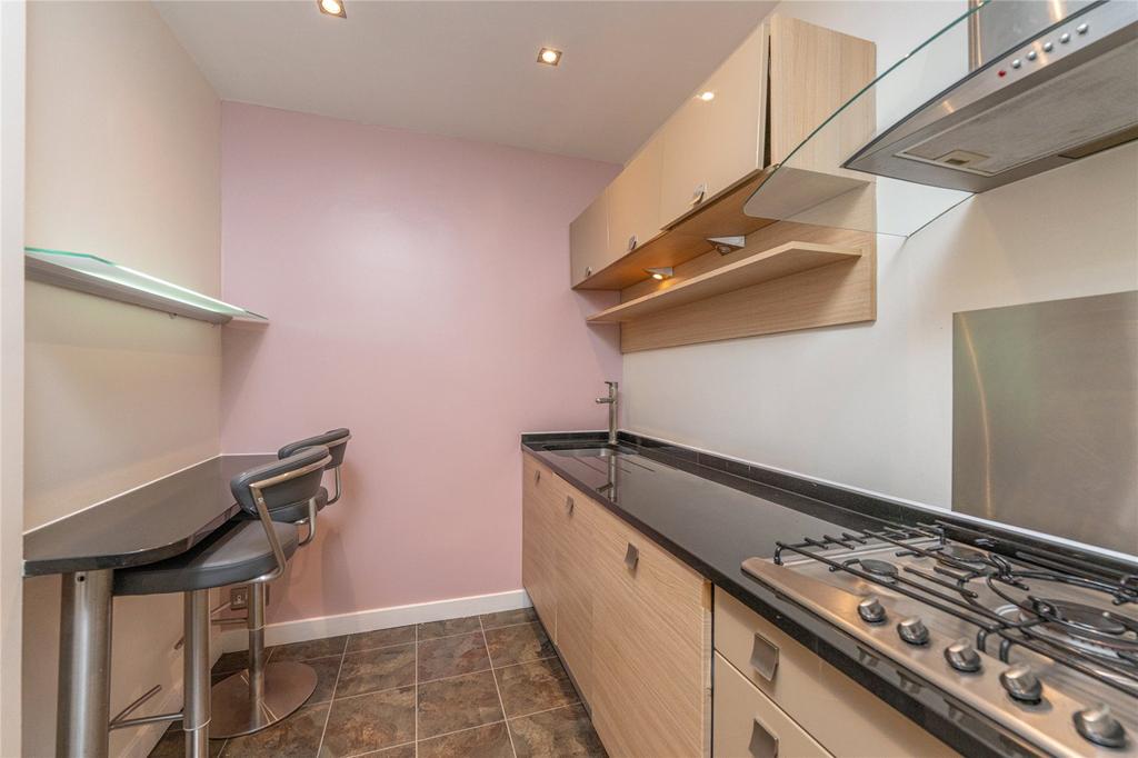 Kitchen Alt