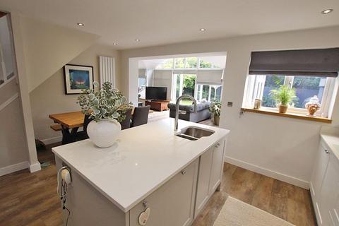 16 Burley Close, Laceby, Grimsby, DN37 7EN