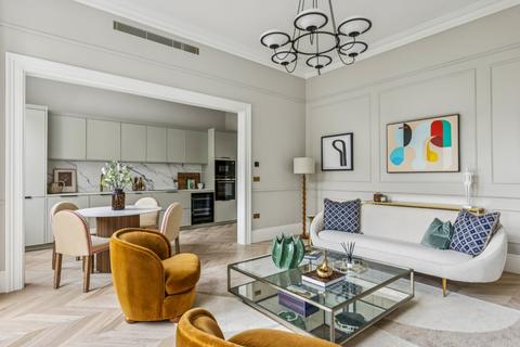 2 bedroom flat for sale, Earls Court Square, Earls Court, London