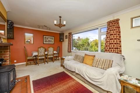 3 bedroom detached bungalow for sale, Steyning
