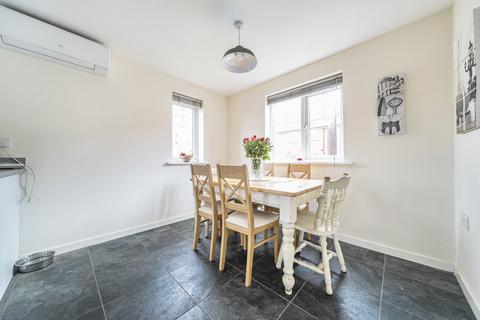2 Badger End, Droitwich, WR9 7FJ