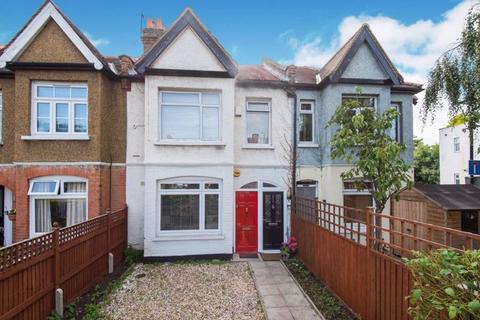 2 bedroom property to rent, Hampton Road, Twickenham TW2