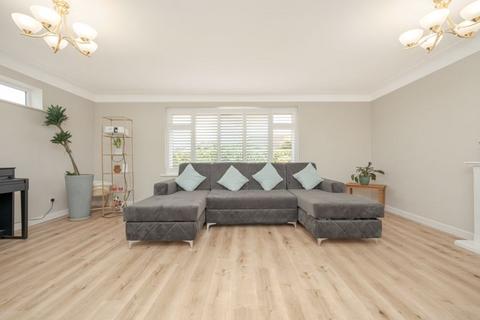 undefined, Golf Open 2026 - Chatsworth Road, Ainsdale - Sleeps 12 guests