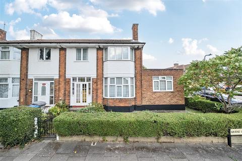 undefined, Grand Avenue, Wembley