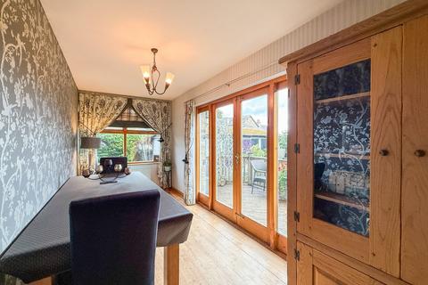 undefined, Fair Lea Road, Huddersfield HD4