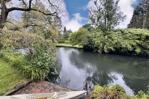 undefined, The Drive, Bourne End SL8