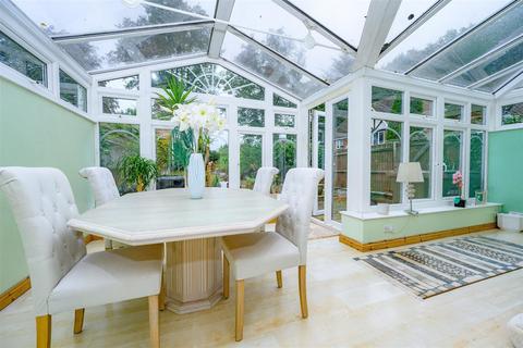 8 Lapwing Way, Abbots Langley, WD5 0GG