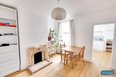 14 Gladstone Road, Trowbridge, BA14 0AP