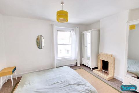 14 Gladstone Road, Trowbridge, BA14 0AP
