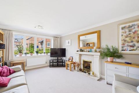 5 bedroom detached house for sale, Finchale Avenue, Telford TF2