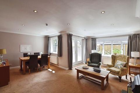 undefined, The Street, West Winterslow             *VIDEO TOUR*