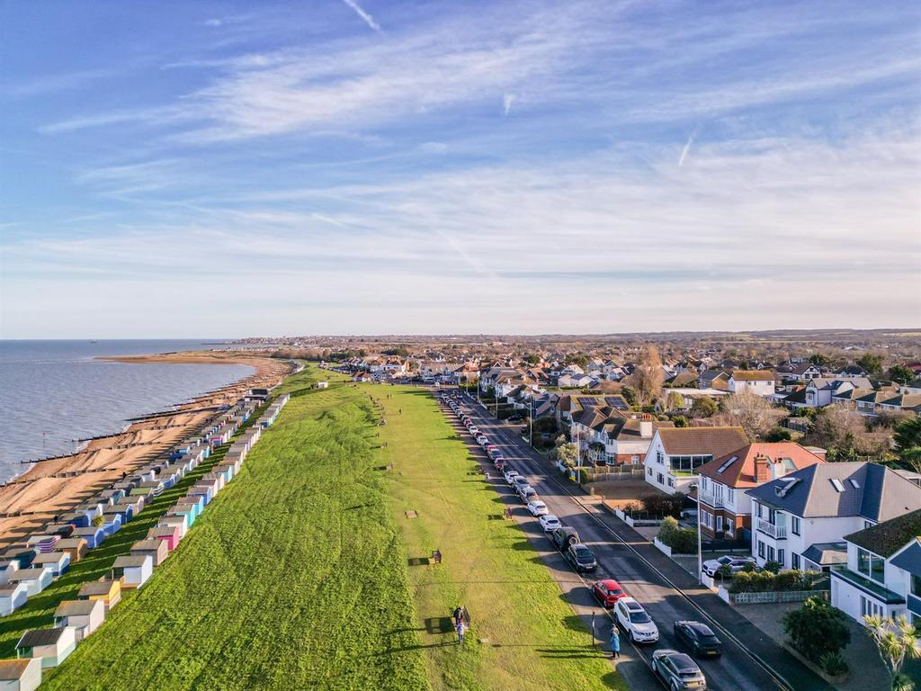 Marine Parade4.jpg