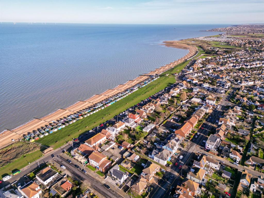Marine Parade7.jpg