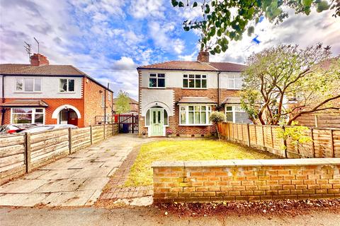 Glebelands Road, Trafford M33