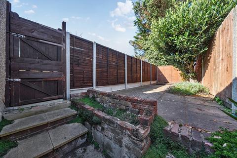 6 Leigh Place, Dartford, DA2 7RE