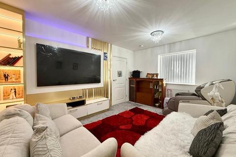 undefined, Tusroke Road, Limbury Mead, Luton, Bedfordshire, LU3 2FD