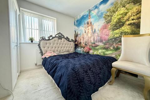 undefined, Tusroke Road, Limbury Mead, Luton, Bedfordshire, LU3 2FD