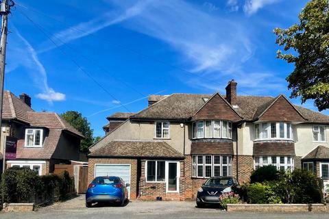 Norfolk Avenue, Sanderstead, Surrey, CR2 8BS