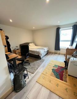 1 bedroom apartment to rent, Westferry Road, Canary Wharf, South Quay E14