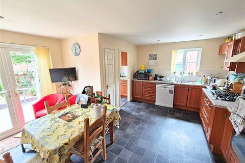 4 bedroom detached house for sale, St Botolphs Green, Leominster, Herefordshire, HR6 8ER