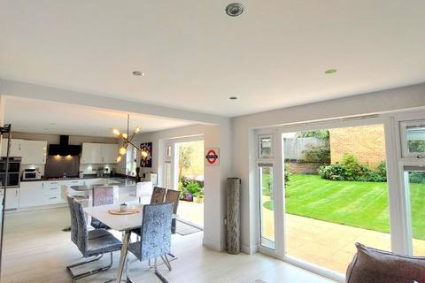 5 bedroom detached house for sale, Line Way, Earls Barton, Northamptonshire NN6