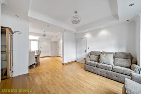 4 bedroom end of terrace house for sale, Coniston Road, Croydon, Surrey, CR0
