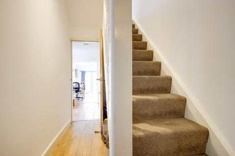 26 Nutfield Road, London, E15 2DG
