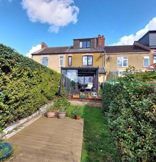 undefined, Sunnyside, Earls Barton, Northamptonshire NN6