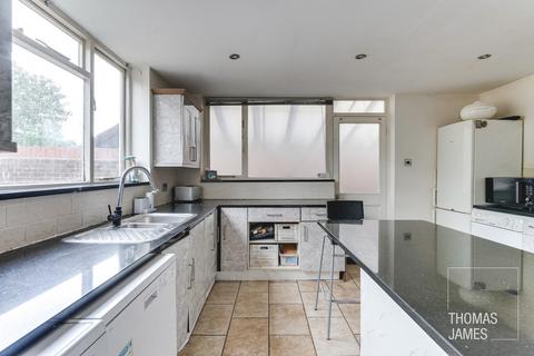 4 bedroom semi-detached house for sale, Eversley Park Road, London, N21
