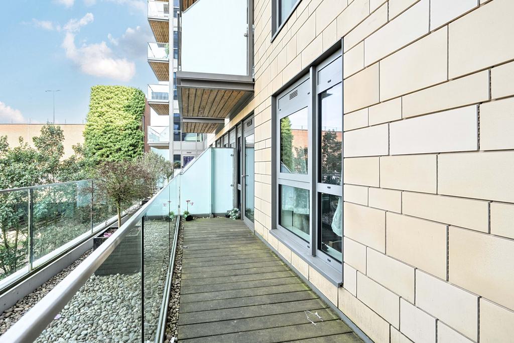 1343378-22-68a641...