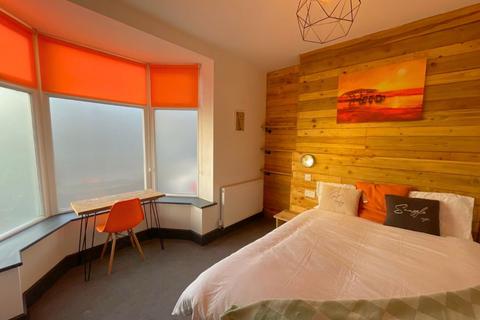 undefined, Room 1