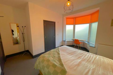 undefined, Room 1