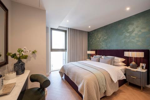 2 bedroom flat for sale, One Thames Quay, 222 Marsh Wall, London, E14
