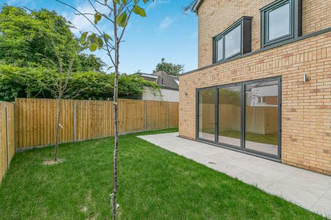 3 bedroom detached house for sale, Grand Drive, London, SW20