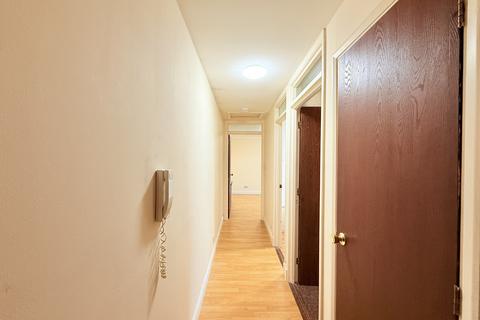 undefined, Campion Court,  LIttle Thurrock (with garage)