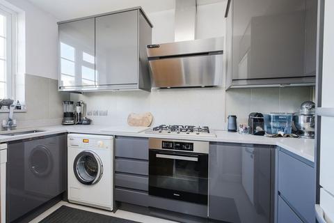 3 bedroom maisonette for sale, Coombe Lane, London SW20
