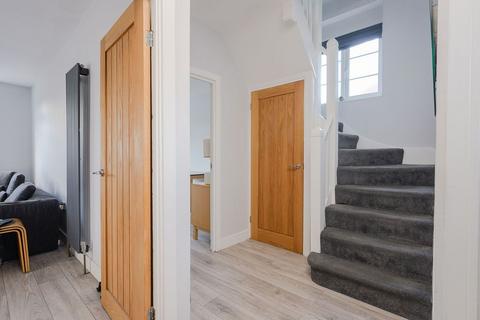 3 bedroom maisonette for sale, Coombe Lane, London SW20