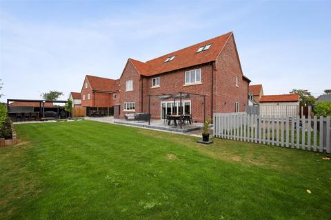 6 bedroom detached house for sale, Waldingfield Road, Sudbury