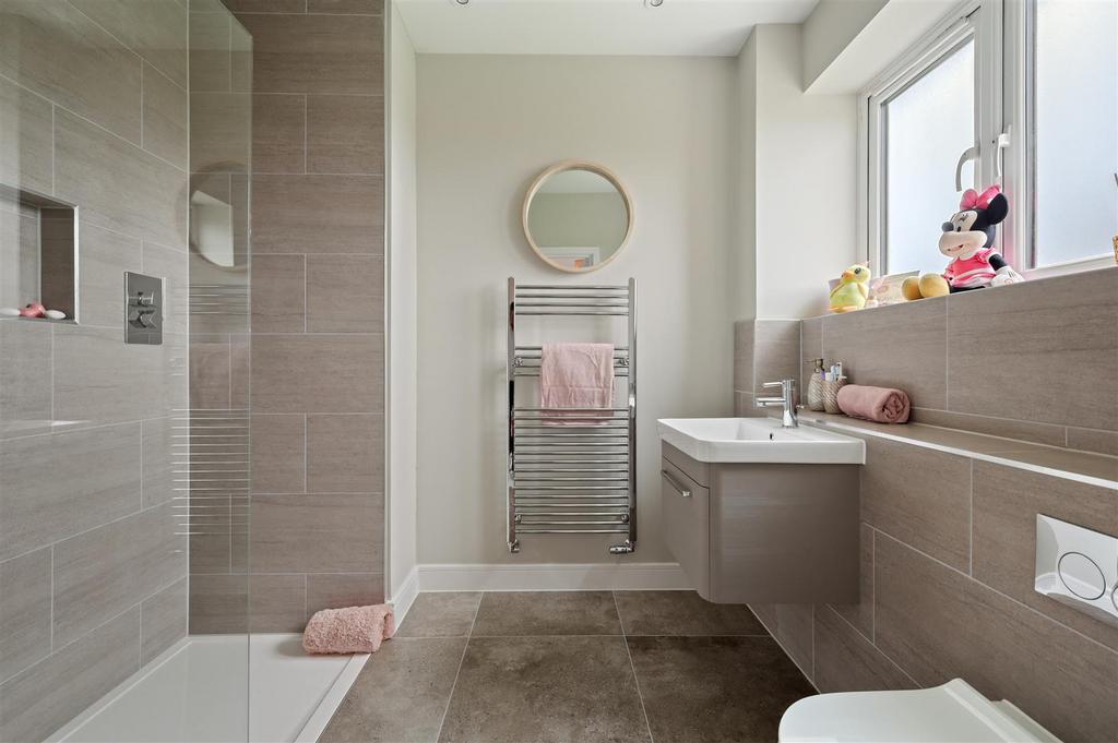 Ensuite