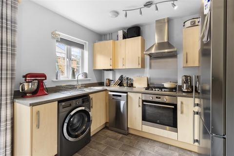 2 Akehurst Close, Hellingly, Hailsham, BN27 4DB