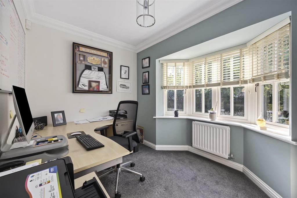 First Avenue 81 R Luff-025.JPG