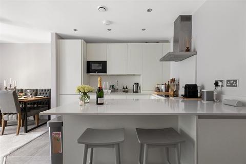 undefined, 62 Woodcote Valley Road, Purley CR8