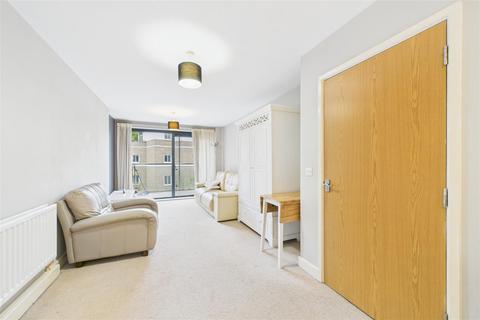 2 bedroom flat for sale, Oakley House, 4 Hotspur Street, London, SE11 6BT
