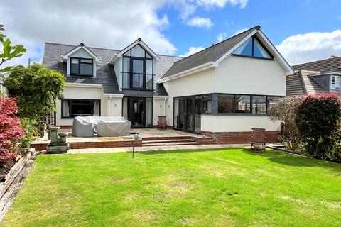 undefined, York Avenue, New Milton, Hampshire. BH25 6BT