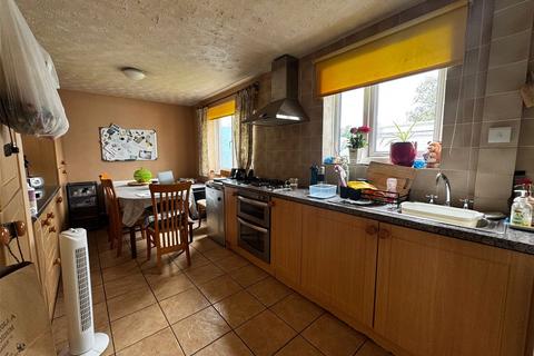 3 bedroom semi-detached house for sale, Oak Road, Pennar, Pembroke Dock, Pembrokeshire, SA72