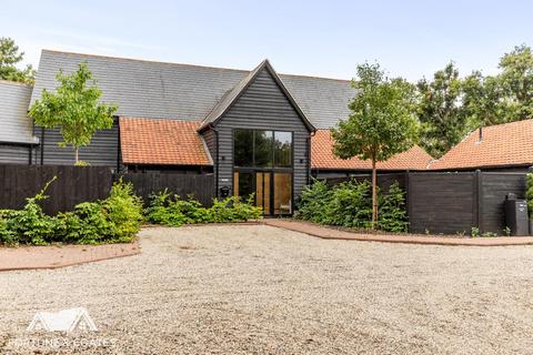 3 bedroom semi-detached house for sale, Burton End, Stansted