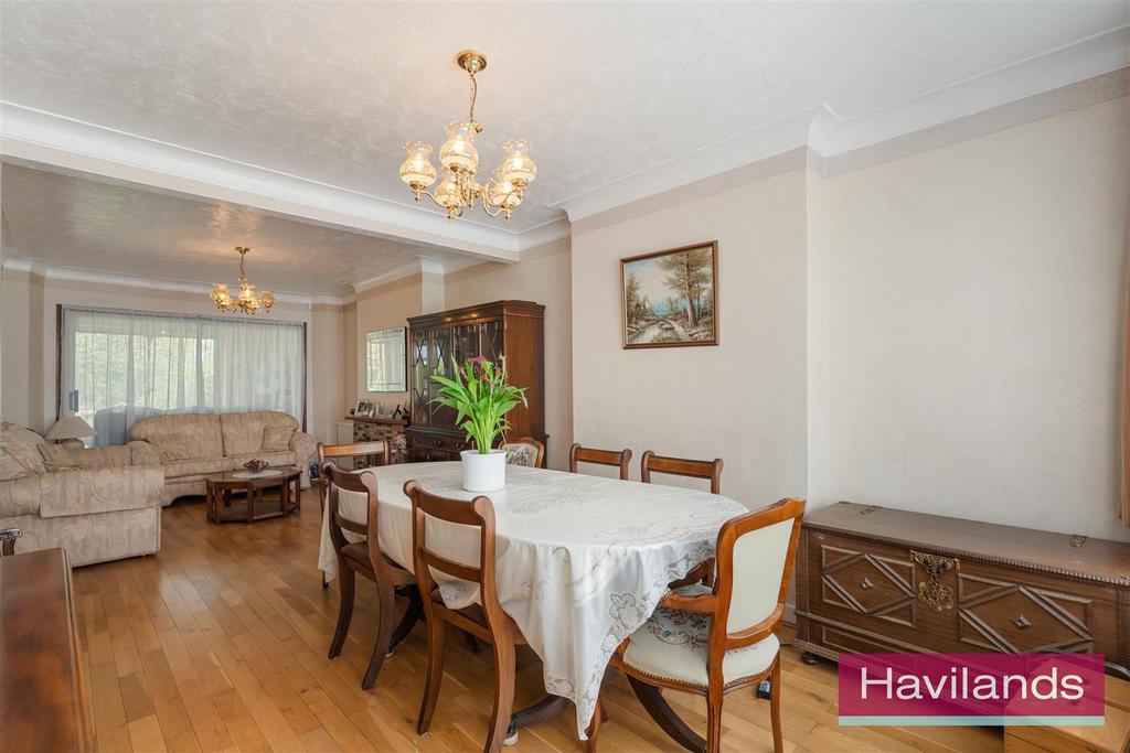 Lowther Drive EN2-10.jpg