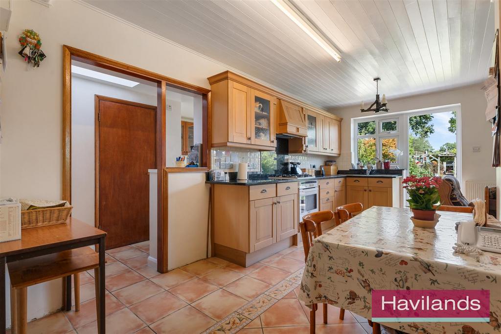 Lowther Drive EN2-14.jpg