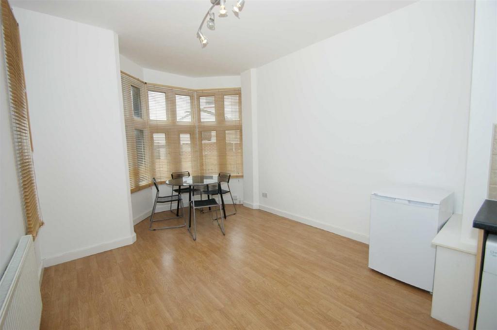 Flat 1