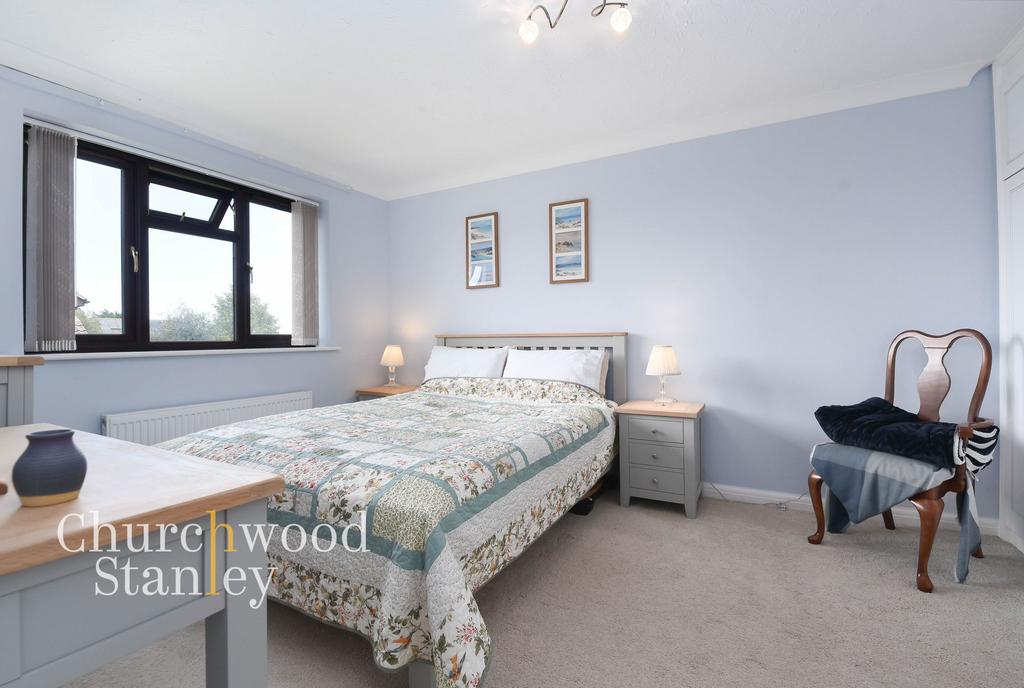 Second bedroom
